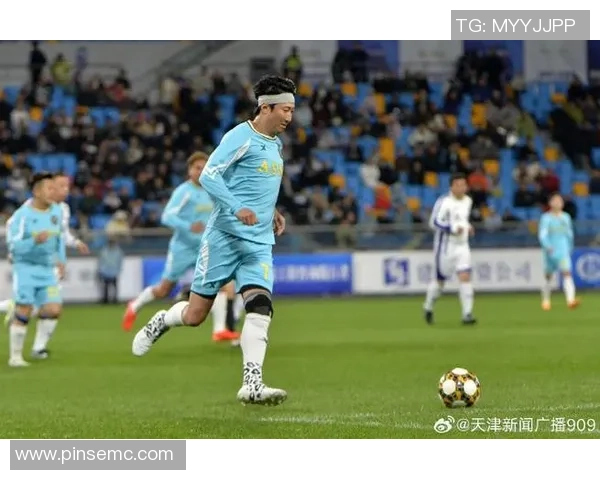 足球明星海报推荐素材精选助你打造个性化球迷空间